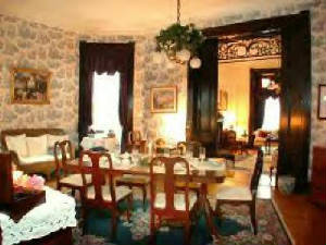 img00011diningroom.jpg